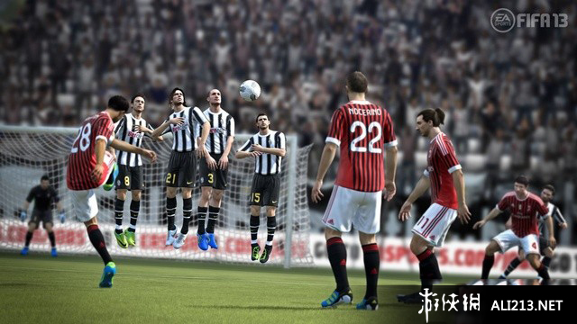 国际足球大联盟13（FIFA 13）v1.0二项金钱修改器下载