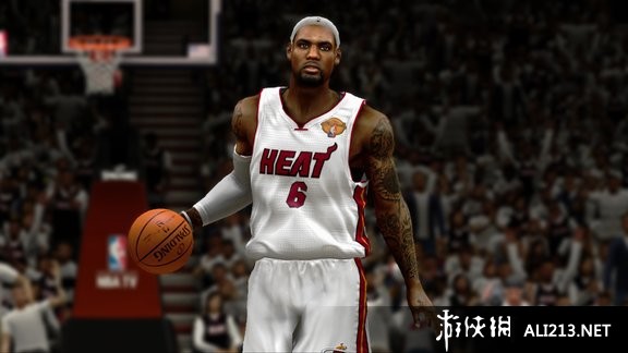 美国职业篮球2K14（NBA 2K14）v1.0五项修改器MrAntiFun版下载