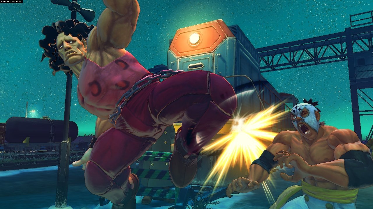 终极街头霸王4（Ultra Street Fighter IV）十四项修改器BUILD0下载