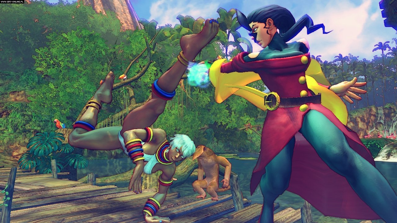 终极街头霸王4（Ultra Street Fighter IV）十四项修改器BUILD0下载