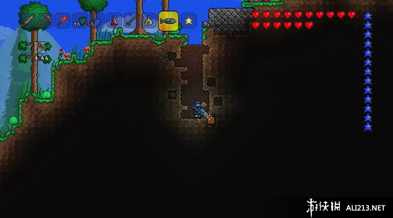 泰拉瑞亚（Terraria）v1.1.1 十项属性修改器下载