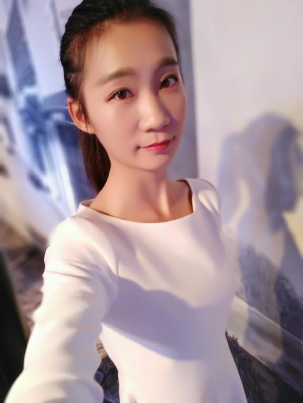 这么多美女都喜欢的vivo X9自拍评测 