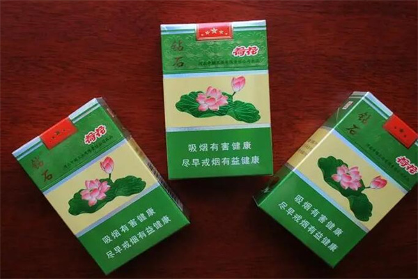 钻石荷花硬盒多少钱一包?30元一包(口感柔和)