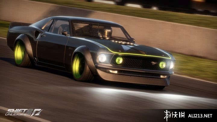 极品飞车15：变速2（Need for Speed 15 Shift 2）警车系列MO下载