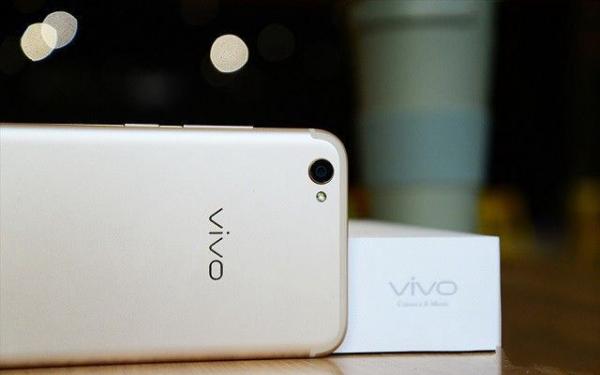 vivo x9和oppo r9s哪个好？ 三联