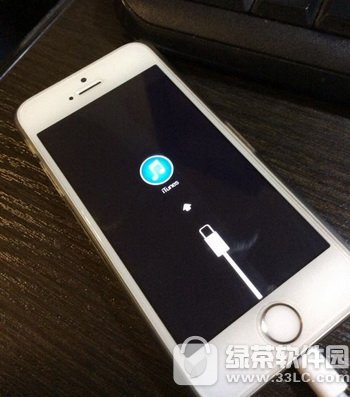 iphone7怎么连接itunes 连不上就没办法玩了